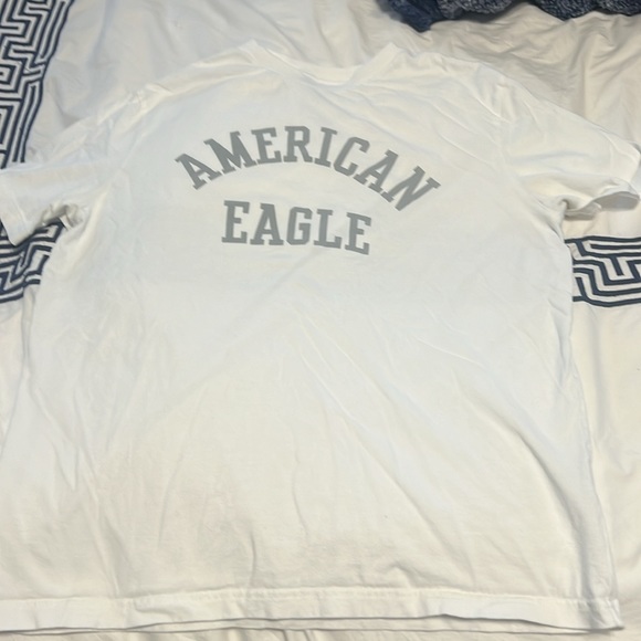 American Eagle tee - Picture 2 of 4